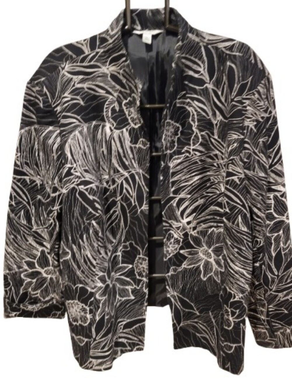 Austin Reed Black and White Floral. Open Front Jacket 22W - Picture 3 of 12